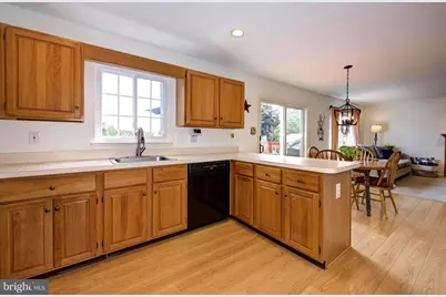 64 Jennifer Lane, Burlington, NJ 08016 - Photo 6