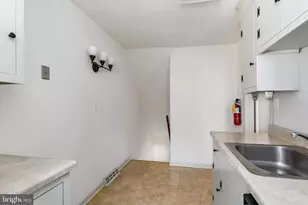 139 E 3rd St, Moorestown, NJ 08057 - Photo 10