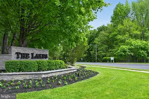 51 Kettlebrook Dr, Mount Laurel, NJ 08054 - Photo 2