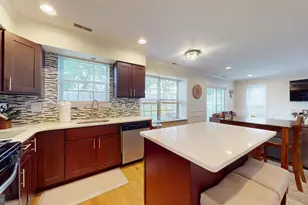 36 Christopher Mills Dr, Mount Laurel, NJ 08054 - Photo 4