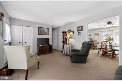 227 Tenby Chase Drive, Delran, NJ 08075 - Photo 10