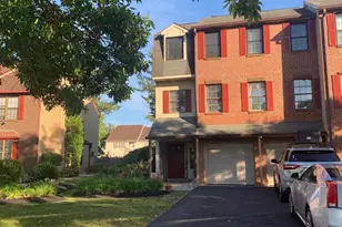 352 Willow Turn, Mount Laurel, NJ 08054 - Photo 2