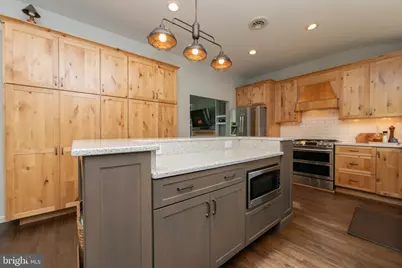 157 S Brentwood Drive, Mount Laurel, NJ 08054 - Photo 18