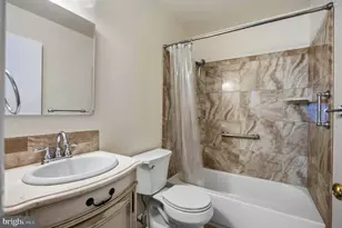 2045 Harbour Dr, Palmyra, NJ 08065 - Photo 14