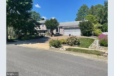 25 Brighton Drive, Marlton, NJ 08053 - Photo 2