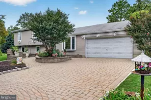 25 Brighton Dr, Marlton, NJ 08053 - Photo 2