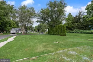 23 W Mill Rd, Maple Shade, NJ 08052 - Photo 24