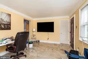 319 Station Rd, Florence, NJ 08554 - Photo 8