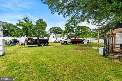 319 Station Road, Florence, NJ 08554 - Photo 14