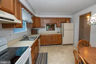 84 Bastian Dr, Mount Laurel, NJ 08054 - Photo 6