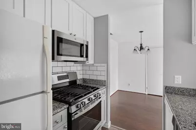 714 Woodhollow Dr, Evesham, NJ 08053 - Photo 10
