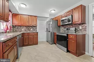 36 Mosshill Ln, Willingboro, NJ 08046 - Photo 18