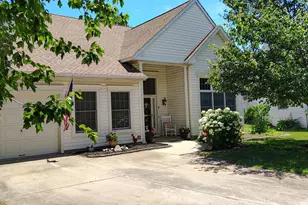 8 Parkview Cir, Mansfield Township, NJ 08022 - Photo 1
