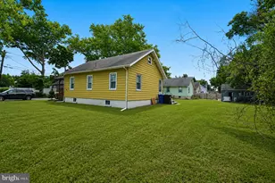719 James Ave, Cinnaminson, NJ 08077 - Photo 2