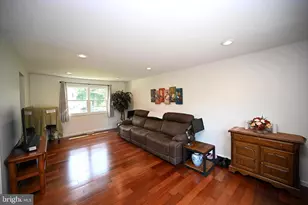 71 Coachman Dr, Bordentown, NJ 08505 - Photo 10