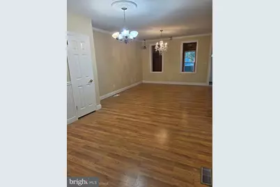 212 W Pearl Street, Burlington, NJ 08016 - Photo 12