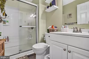 54 W Bluebell Ln, Mount Laurel, NJ 08054 - Photo 14
