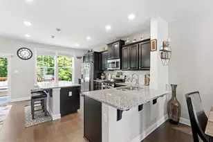 33 Sullivan Wy, Marlton, NJ 08053 - Photo 4