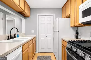 2305 Eagle Row, Marlton, NJ 08053 - Photo 8