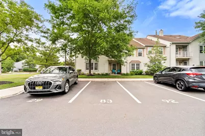 2402-B Shurlock Court, Mount Laurel, NJ 08054 - Photo 4