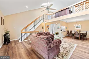 2402B Shurlock Ct, Mount Laurel, NJ 08054 - Photo 8
