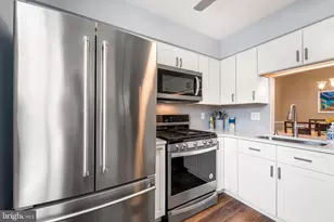 2402B Shurlock Ct, Mount Laurel, NJ 08054 - Photo 18