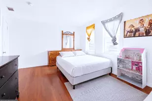38 E Hancock St, Riverside, NJ 08075 - Photo 8
