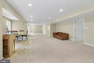 228 Leffler Cir, Florence, NJ 08518 - Photo 58