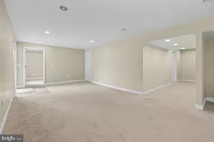 228 Leffler Cir, Florence, NJ 08518 - Photo 62