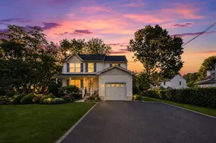 1605 Washington St, Hainesport, NJ 08036 - Photo 2