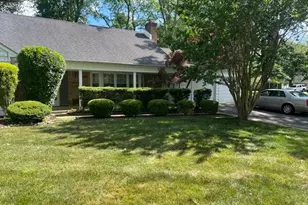 4 Chalford Ln, Willingboro, NJ 08046 - Photo 2