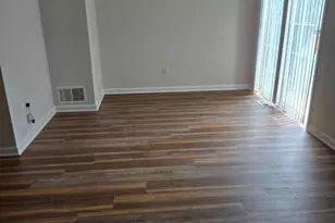 15 Pemberton St, Pemberton, NJ 08068 - Photo 2