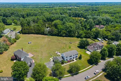 192 Yorkshire Terrace, Wrightstown, NJ 08562 - Photo 6