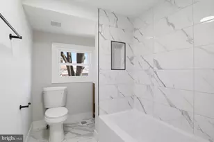 1026 W 5th St, Florence, NJ 08518 - Photo 8