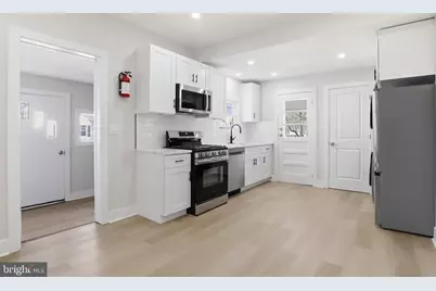 1026 W 5th Street, Florence, NJ 08518 - Photo 6
