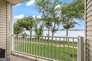 5801 Riverfront Dr, Palmyra, NJ 08065 - Photo 6