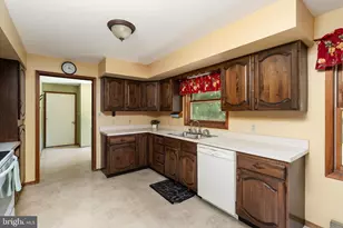 6 Eleanor Dr, Wrightstown, NJ 08562 - Photo 8