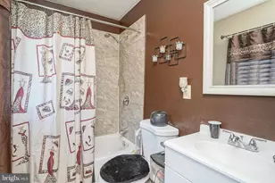 28 Blueberry Ln, Willingboro, NJ 08046 - Photo 10