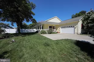 416 Stiles Ave, Maple Shade, NJ 08052 - Photo 2