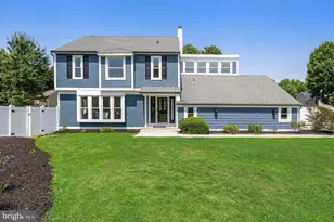 20 Rose Ct, Mount Laurel, NJ 08054 - Photo 1