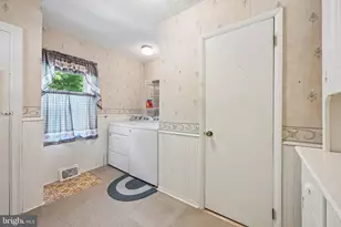 243 W 2nd St, Moorestown, NJ 08057 - Photo 16