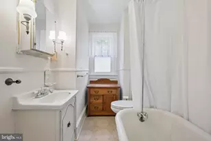 243 W 2nd St, Moorestown, NJ 08057 - Photo 18