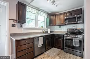 220 Broad St, Florence, NJ 08518 - Photo 10