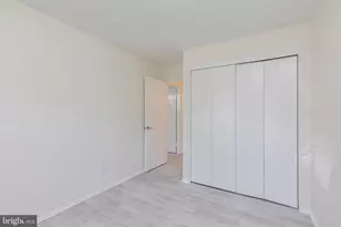 5711 Adelaide Dr, Mount Laurel, NJ 08054 - Photo 16