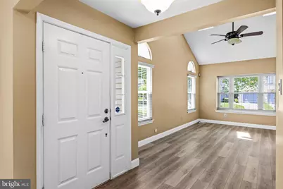 16 Eddlewood Place, Mount Laurel, NJ 08054 - Photo 4