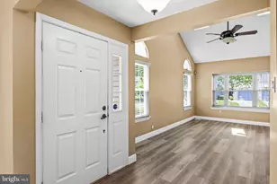 16 Eddlewood Pl, Mount Laurel, NJ 08054 - Photo 4