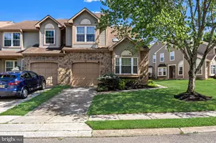 16 Eddlewood Pl, Mount Laurel, NJ 08054 - Photo 1