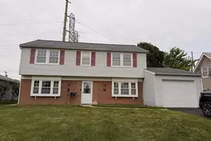 51 Garland Ln, Willingboro, NJ 08046 - Photo 2