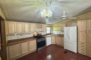 5 Tara Dr, Browns Mills, NJ 08015 - Photo 4