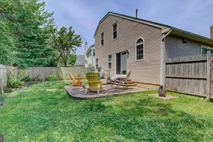 24 Foxchase Dr, Burlington, NJ 08016 - Photo 4